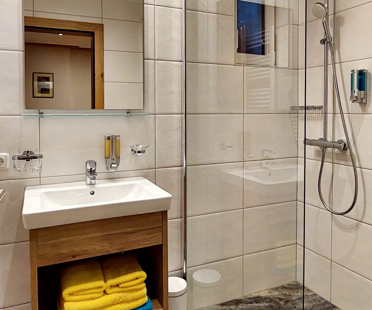 Badezimmer-Ferienwohnungen-Kappl-23