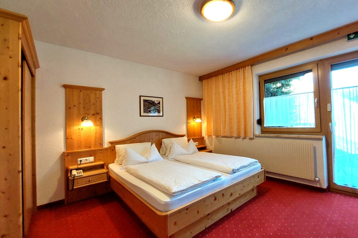 Ferienwohnung und Apartments in Kappl