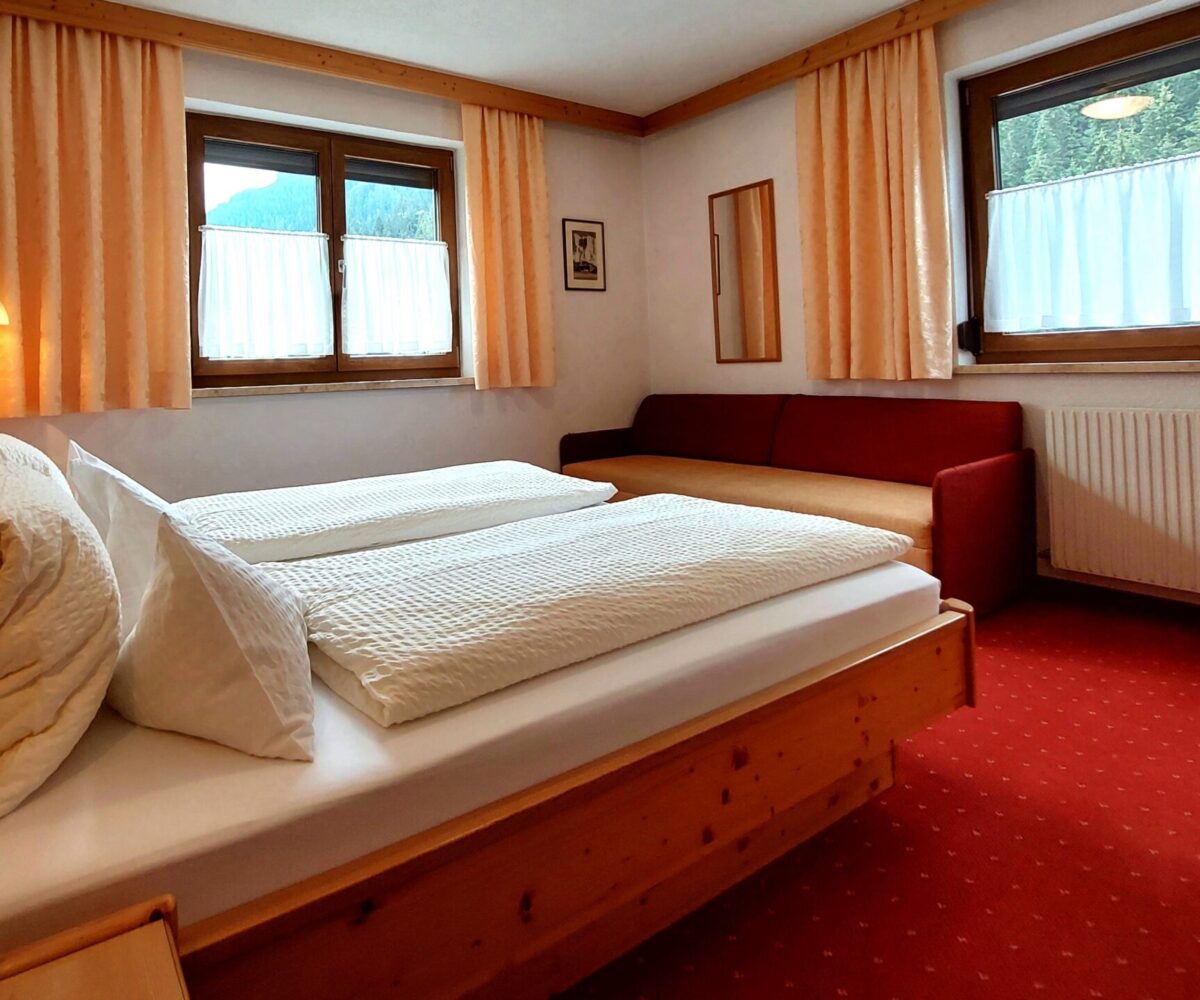 Schlafzimmer in Ferienwohnung Kappl Paznaun